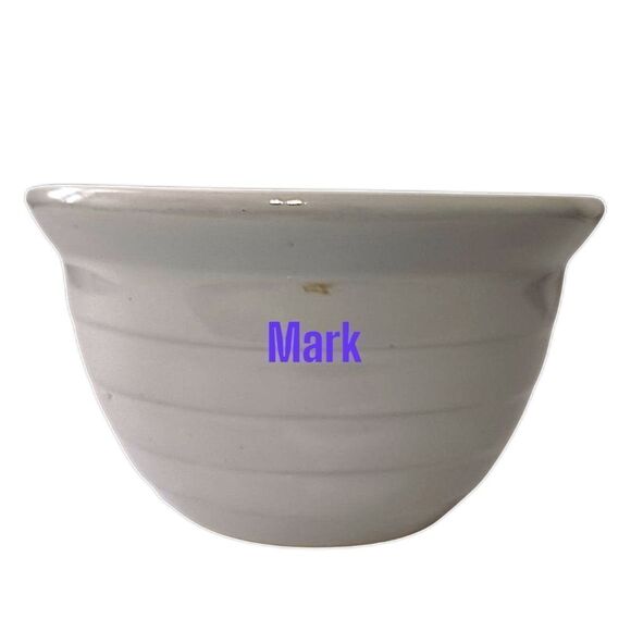 Monmouth Pottery Beehive Bowl 6" Gray Mixing Nesting Maple Leaf Vintage USA Farm - Picture 7 of 15